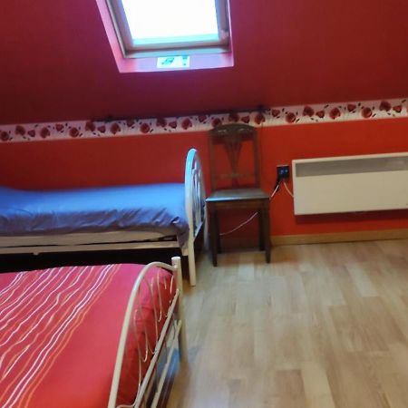 Les Chambres Du Relais Liettres Buitenkant foto