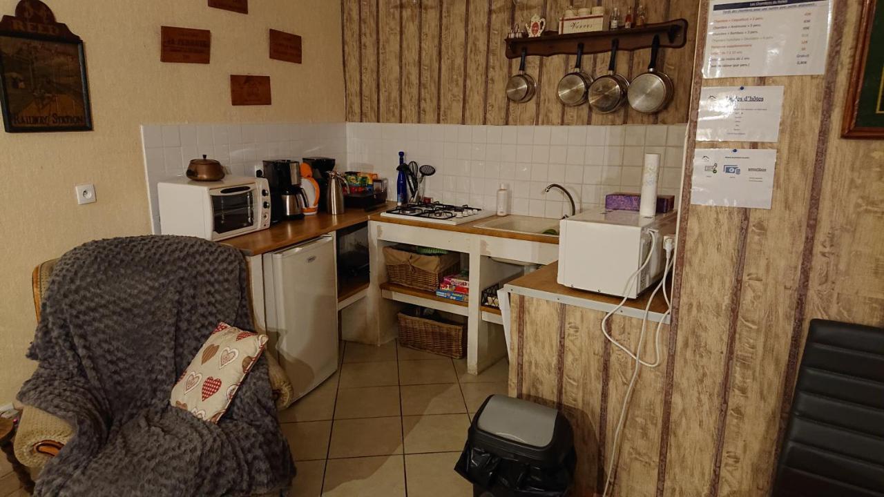 Les Chambres Du Relais Liettres Buitenkant foto