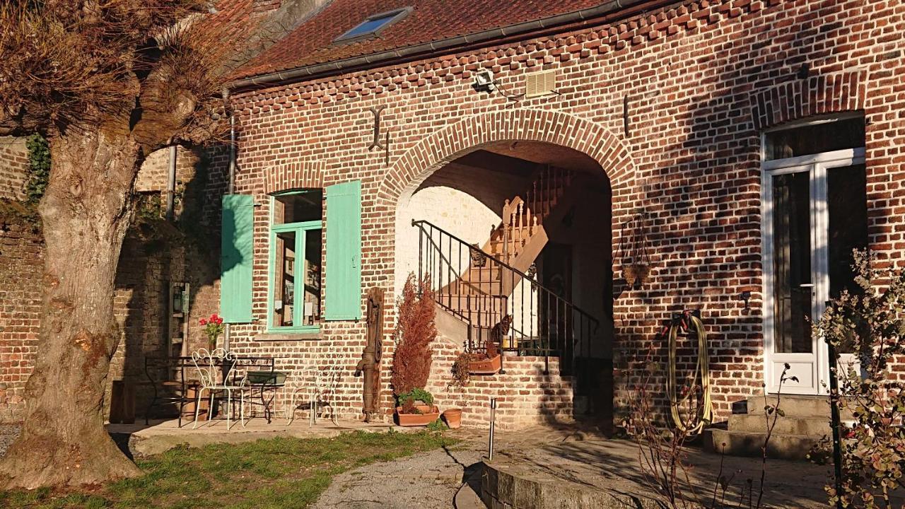 Les Chambres Du Relais Liettres Buitenkant foto